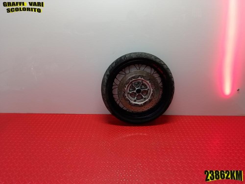 Front wheel with - front, yamaha